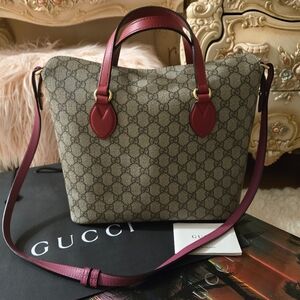 Gucci GG Canvas Tote with Pink & Red Leather Trim – Magnetic Closure